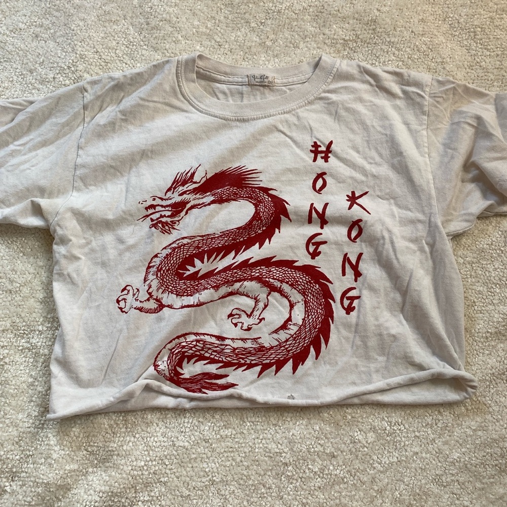 Brandy Melville Hong Kong shirt